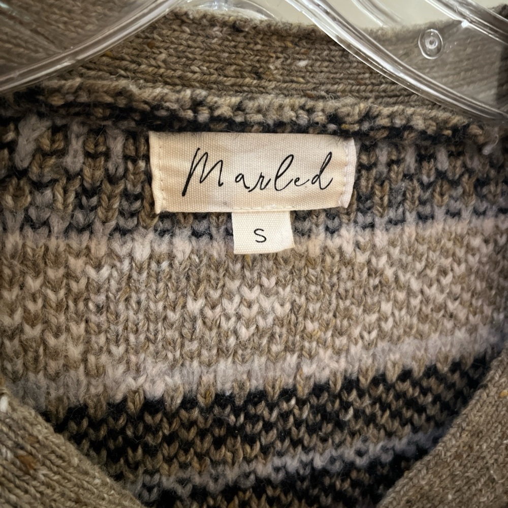 Marled Olive and Navy Patterned Cardigan - Picture 3 of 4